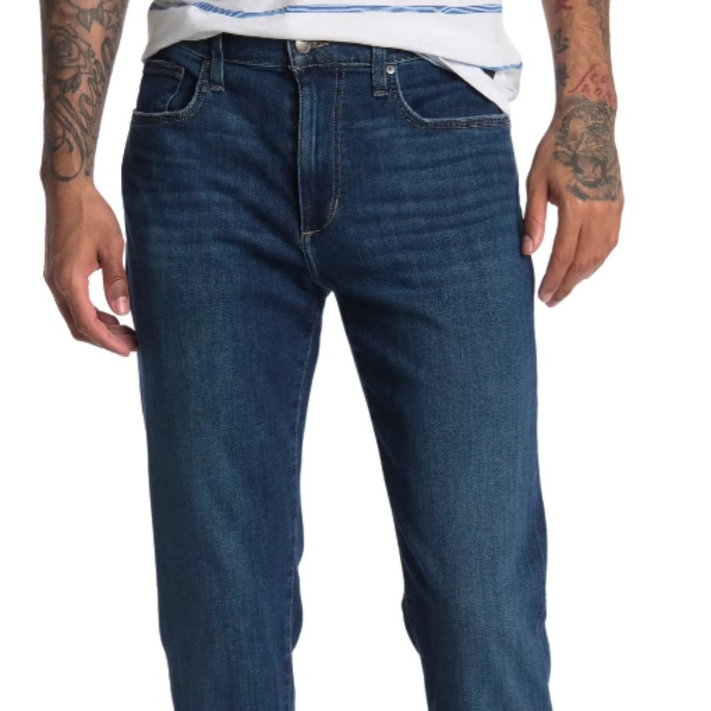 NWT - Joe's Jeans The Brixton Straight & Narrow Leg Jeans